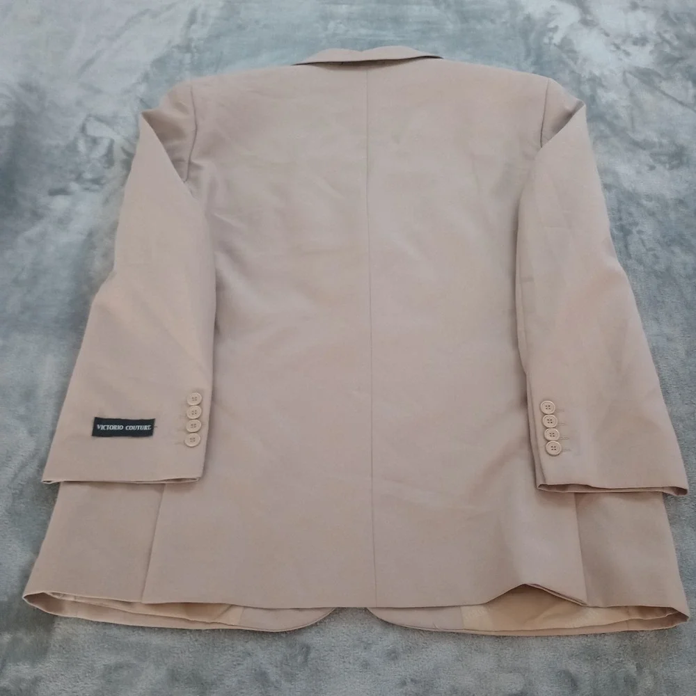 Victorio Couture there small